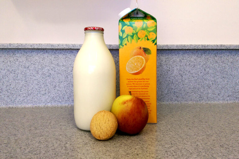 Foods that cause tooth decay - sugars